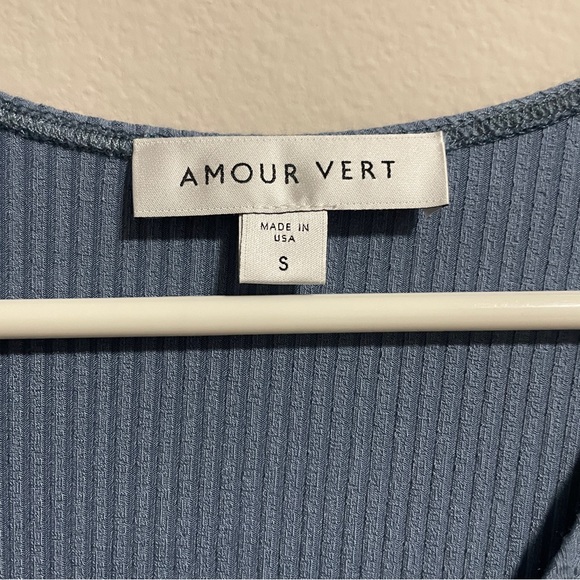 AMOUR VERT | Ribbed Blue Dress - Picture 5 of 7